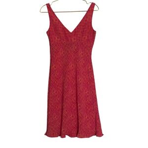 Elegant Red Sleeveless Dress